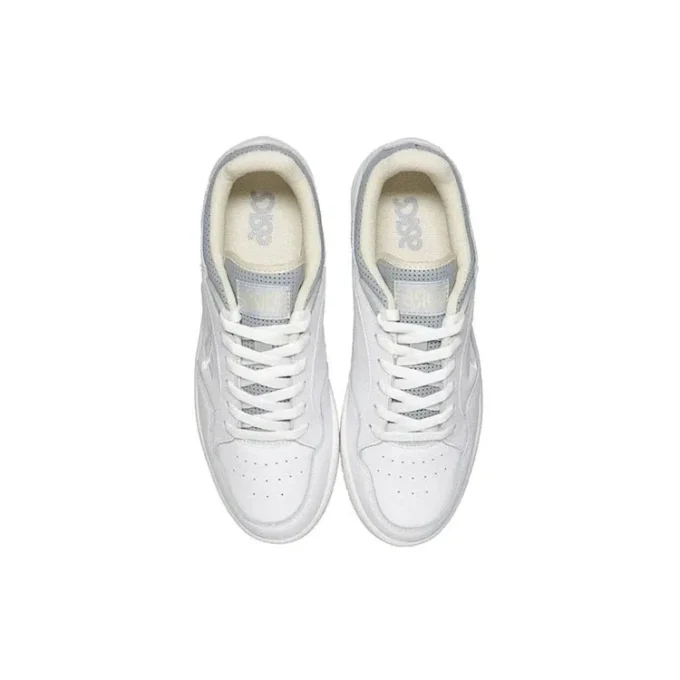 Skycourt „White Piedmont Grey”