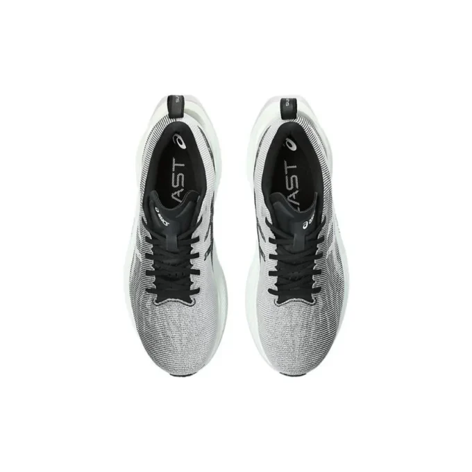 Superblast „Black Lilac Hint”