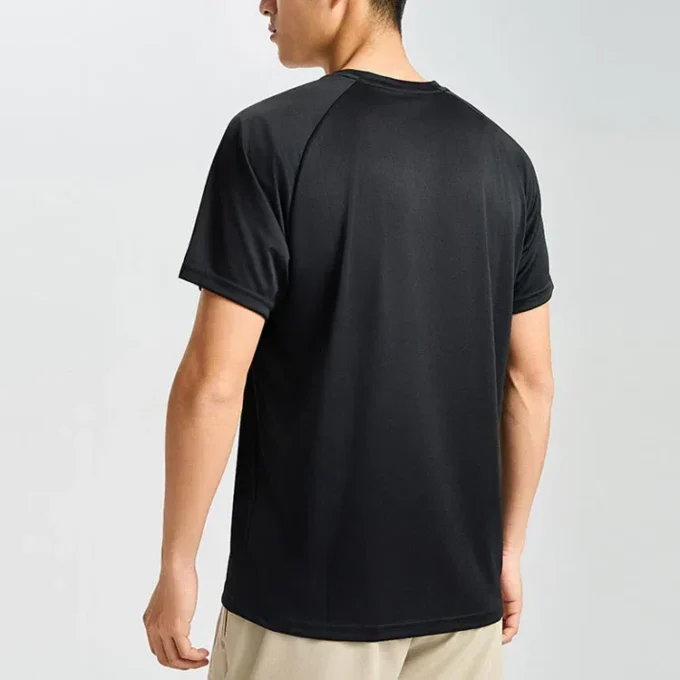 Top cu mânecă scurtă Icon „Performance Black”