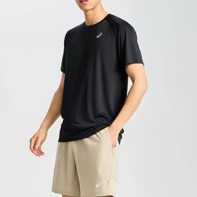 Top cu mânecă scurtă Icon „Performance Black”
