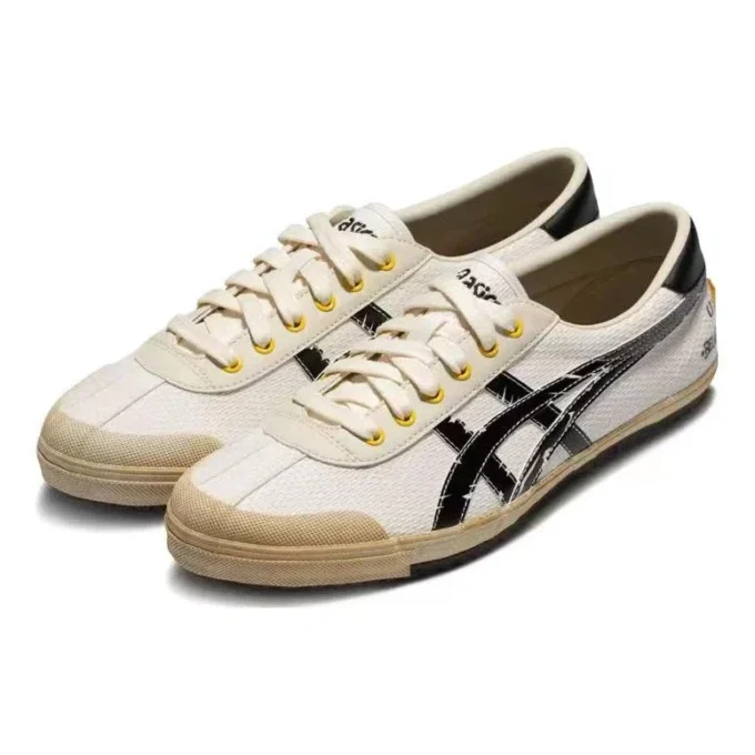 Trouble Smile „Cream Black”