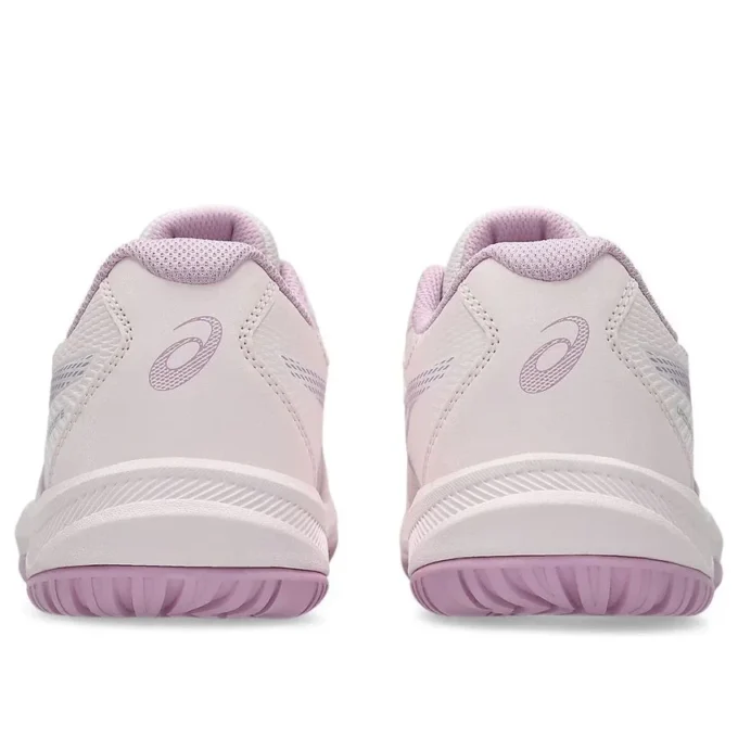 Upcourt 6 „Roz pal Ube deschis”